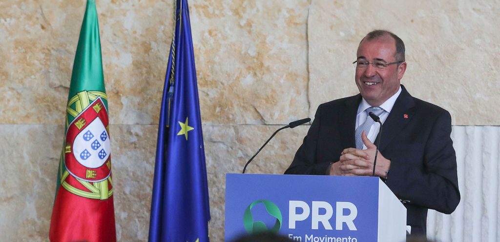1772x1004px_primeiroministro32