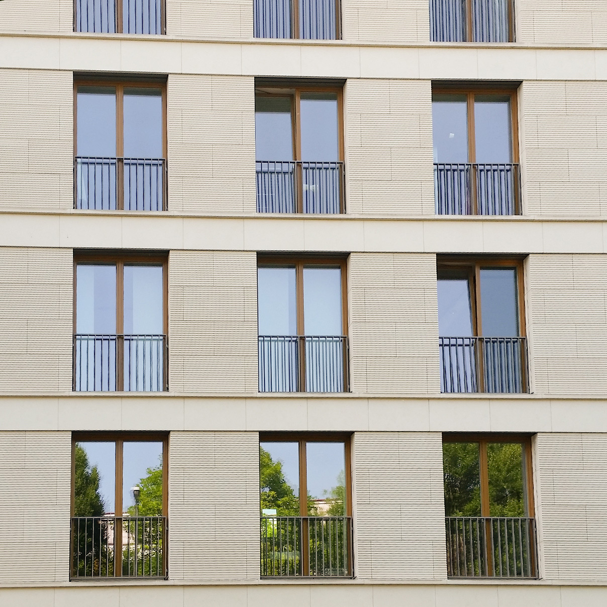 SOLANCIS - Portfólio Edifício residencial Hansaallee